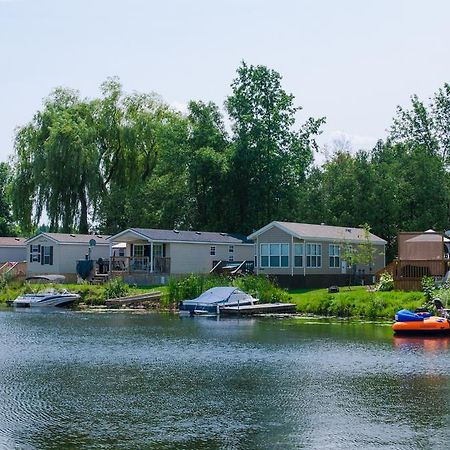 Woodland Estate Resort Campbellford Zewnętrze zdjęcie