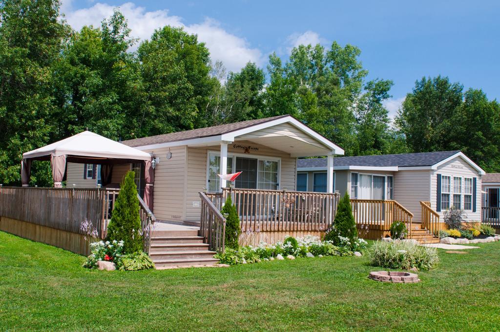 Woodland Estate Resort Campbellford Zewnętrze zdjęcie